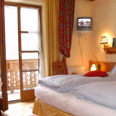 Bauernhofhotel Unterbergerin - Mit Frühstück Und In Gastein Mit Gratis Thermeneintritt Dorfgastein