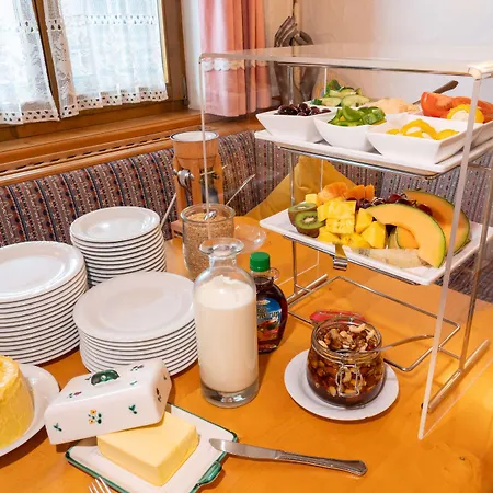 Bauernhofhotel Unterbergerin - Mit Frühstück Und In Gastein Mit Gratis Thermeneintritt Apartment Dorfgastein
