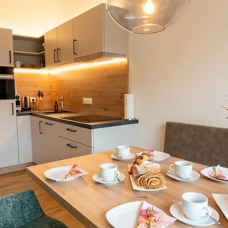 Bauernhofhotel Unterbergerin - Mit Frühstück Und In Gastein Mit Gratis Thermeneintritt Apartment 4*