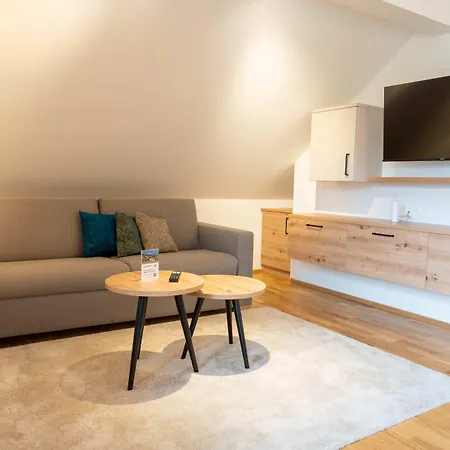 Bauernhofhotel Unterbergerin - Mit Frühstück Und In Gastein Mit Gratis Thermeneintritt Apartment Dorfgastein