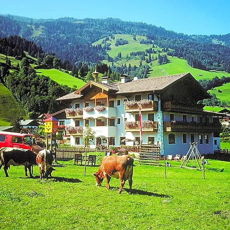 Bauernhofhotel Unterbergerin - Mit Frühstück Und In Gastein Mit Gratis Thermeneintritt Apartment Dorfgastein